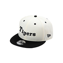 【9FIFTY（TM）キャップ】CHROME BLACK＜NEW ERA＞