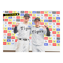 ブロマイド 5/2 T-S　8佐藤（輝明）、41村上