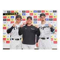 ブロマイド 5/10 T-D　1森下、8佐藤（輝明）、41村上