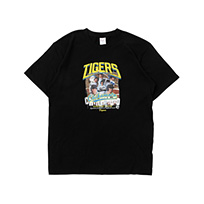 古着風Tシャツ 5近本
