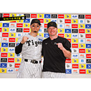 ブロマイド 9/15 T-D No.5　8佐藤（輝明）、42ネルソン