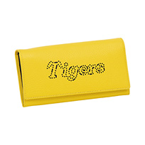 二つ折れ長財布