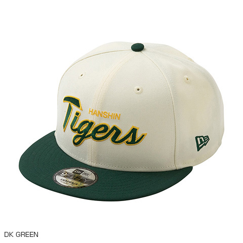 9FIFTY(TM)キャップ】HANTIG 26 SCRIPT CHROME＜NEW ERA＞ - 阪神
