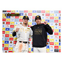 ブロマイド 3/31 T-DB No.5　8佐藤（輝明）、35才木
