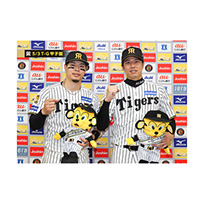ブロマイド 5/3 T-G No.5　8佐藤（輝明）､35才木