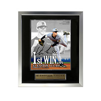 【T-SHOP限定】42.イーストン・ルーカス投手 NPB初勝利記念 直筆サイン入りフォトパネル【BBM】★受注生産品★